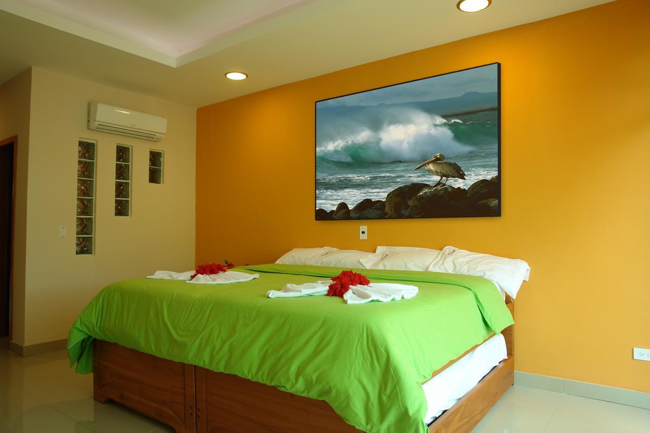 Hôtel Galapagos Tortuga Bay à Puerto Ayora  Extérieur photo