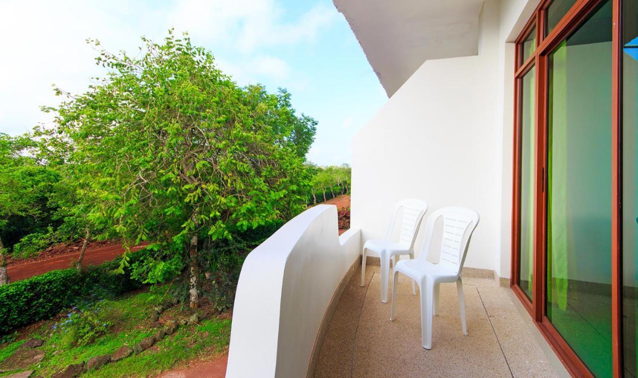 Hôtel Galapagos Tortuga Bay à Puerto Ayora  Extérieur photo